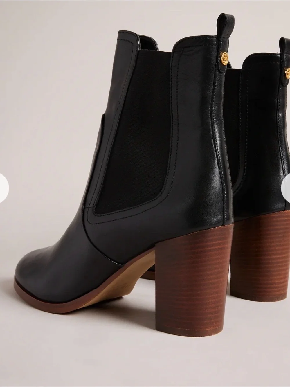 Ted Baker London Black Leather Chelsea Block Heel Ankle Boot Classic Timeless